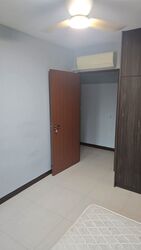 Upper Serangoon Crescent (Hougang),  #512247561